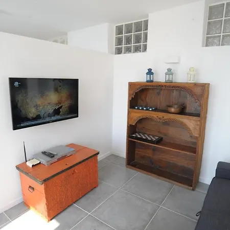 Вилла Guezel Elma -breathtaking Sea View Villa, Pool & Access To Sea *